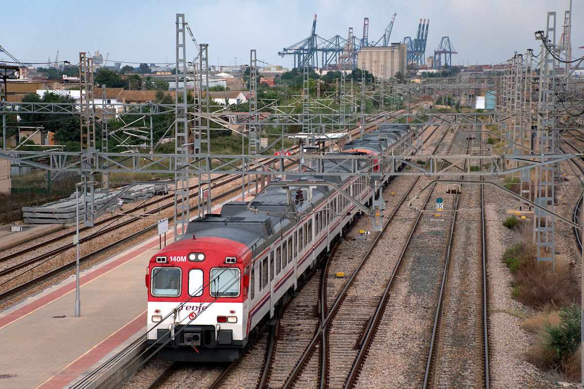 SÉRIE 592 RENFE • 9-592-140-8/9-592-139-0