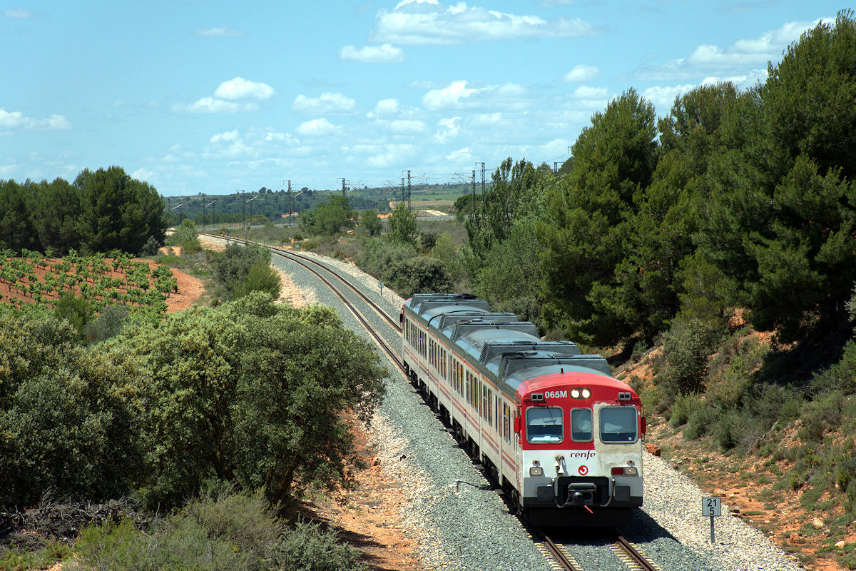 SÉRIE 592 RENFE • 9-592-065-7/9-592-066-5 