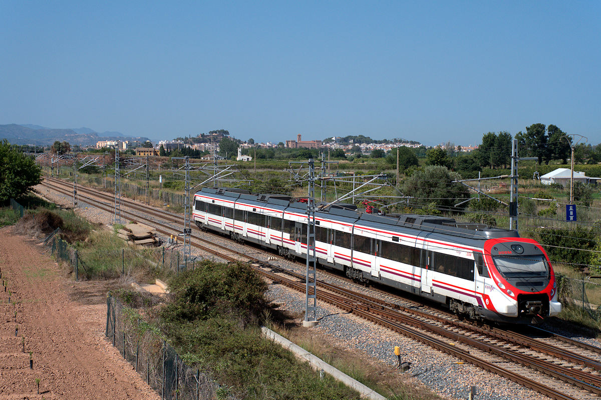 SÉRIE 464 « CIVIA » RENFE • 9-464-205-4/9-464-705-3