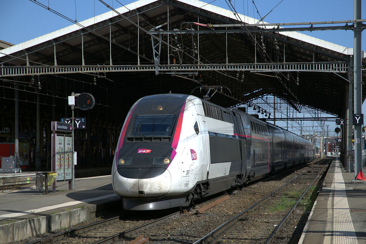 TGV 207