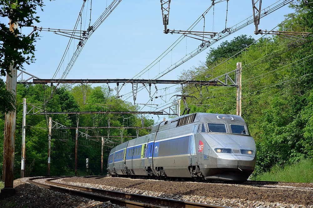 TGV 4512