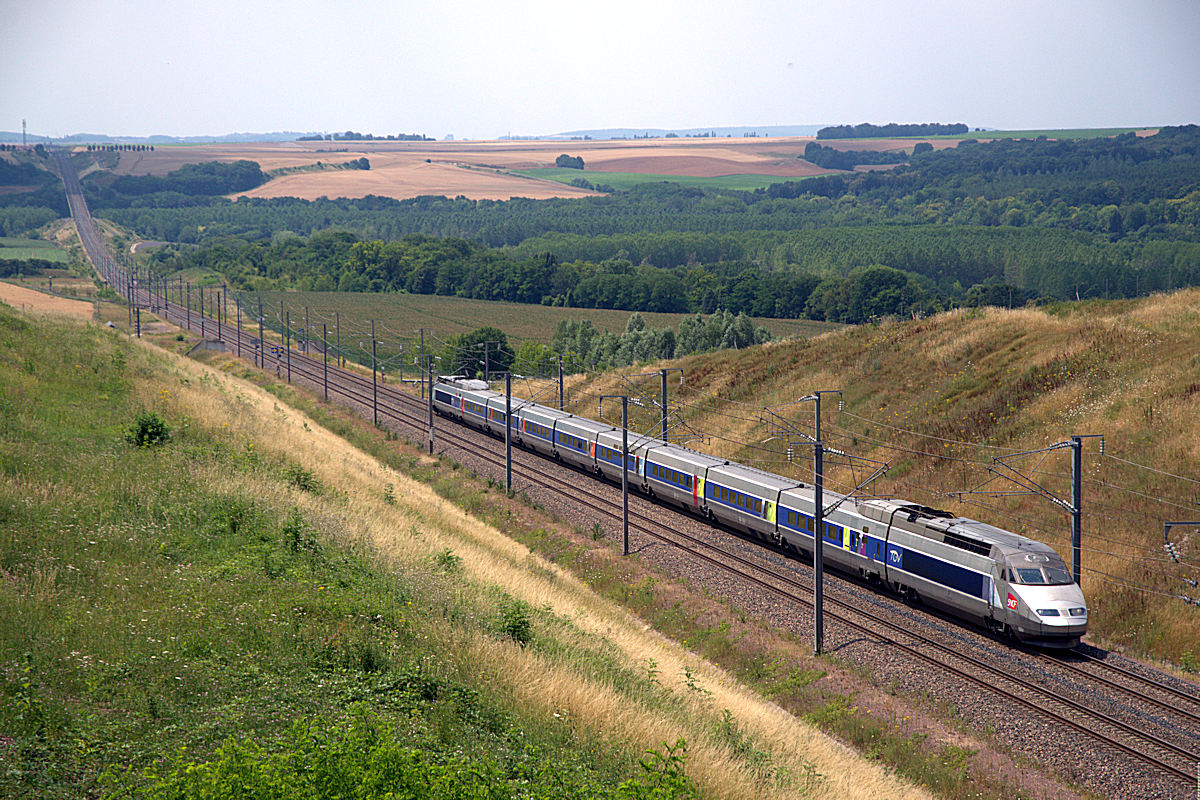 TGV 4524