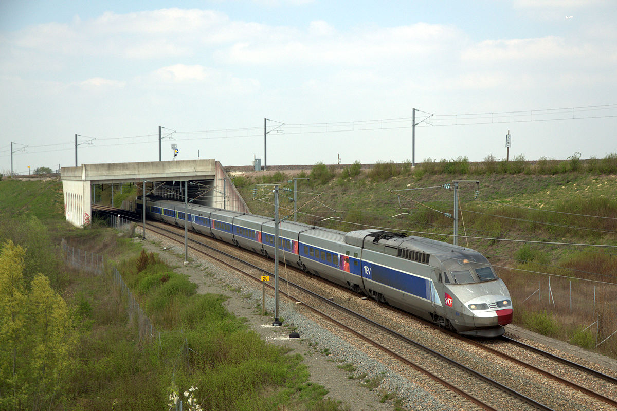 TGV 4518