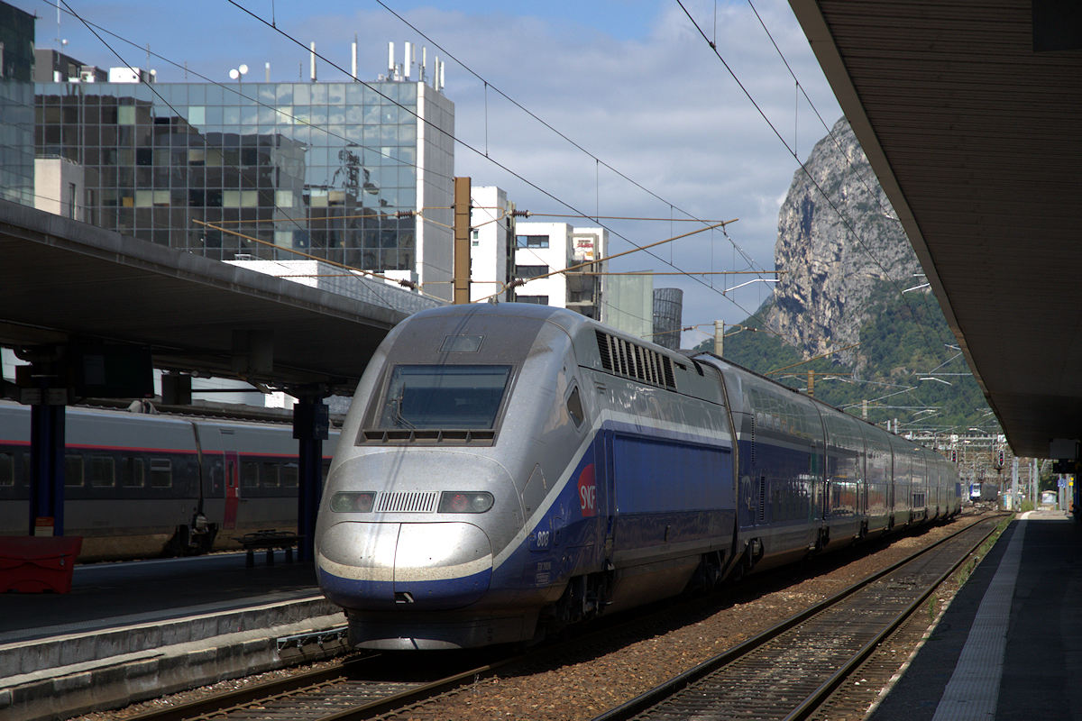 TGV 808