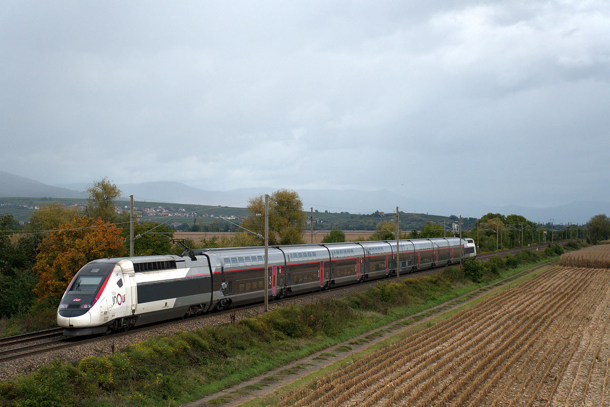 TGV 825 • TGV INOUI 9898 MONTPELLIER-SAINT-ROCH > LUXEMBOURG
