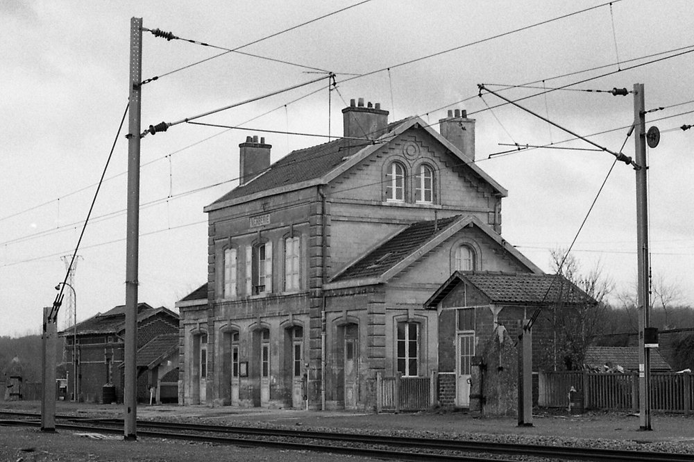 Ligne Ormoy-Villers – Boves • Gare de Verberie