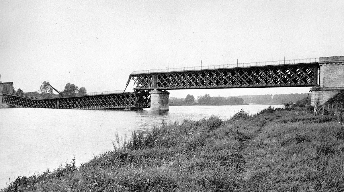 DESTRUCTION DE LA PILE RIVE GAUCHE DU 15 JUIN 1940