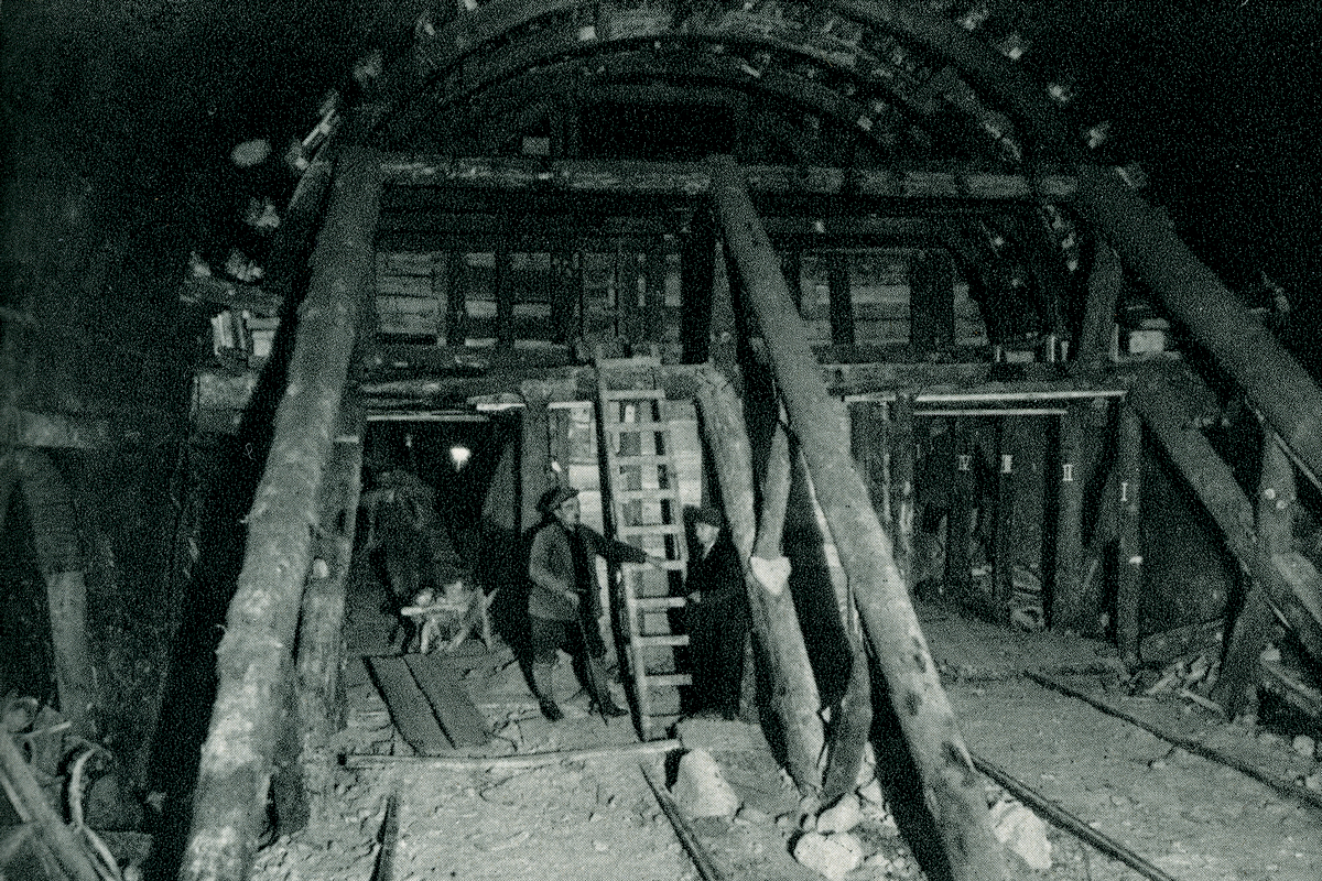 RECONSTRUCTION DU SOUTERRAIN DE QUEUE D'HAM (1940)
