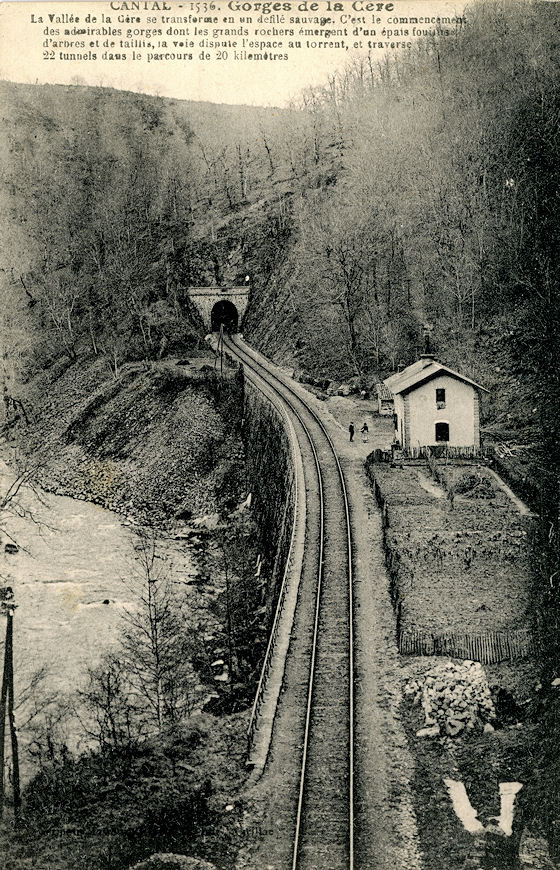 GORGES DE LA CÈRE