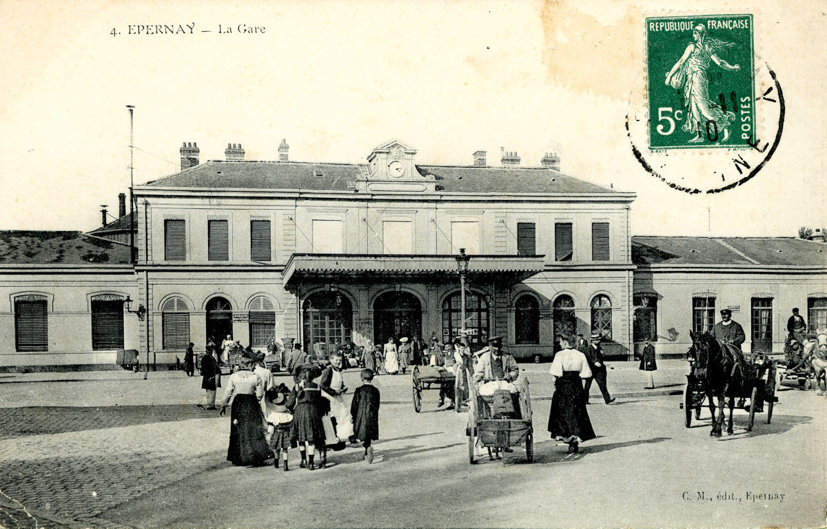 ÉPERNAY • BÂTIMENT VOYAGEURS