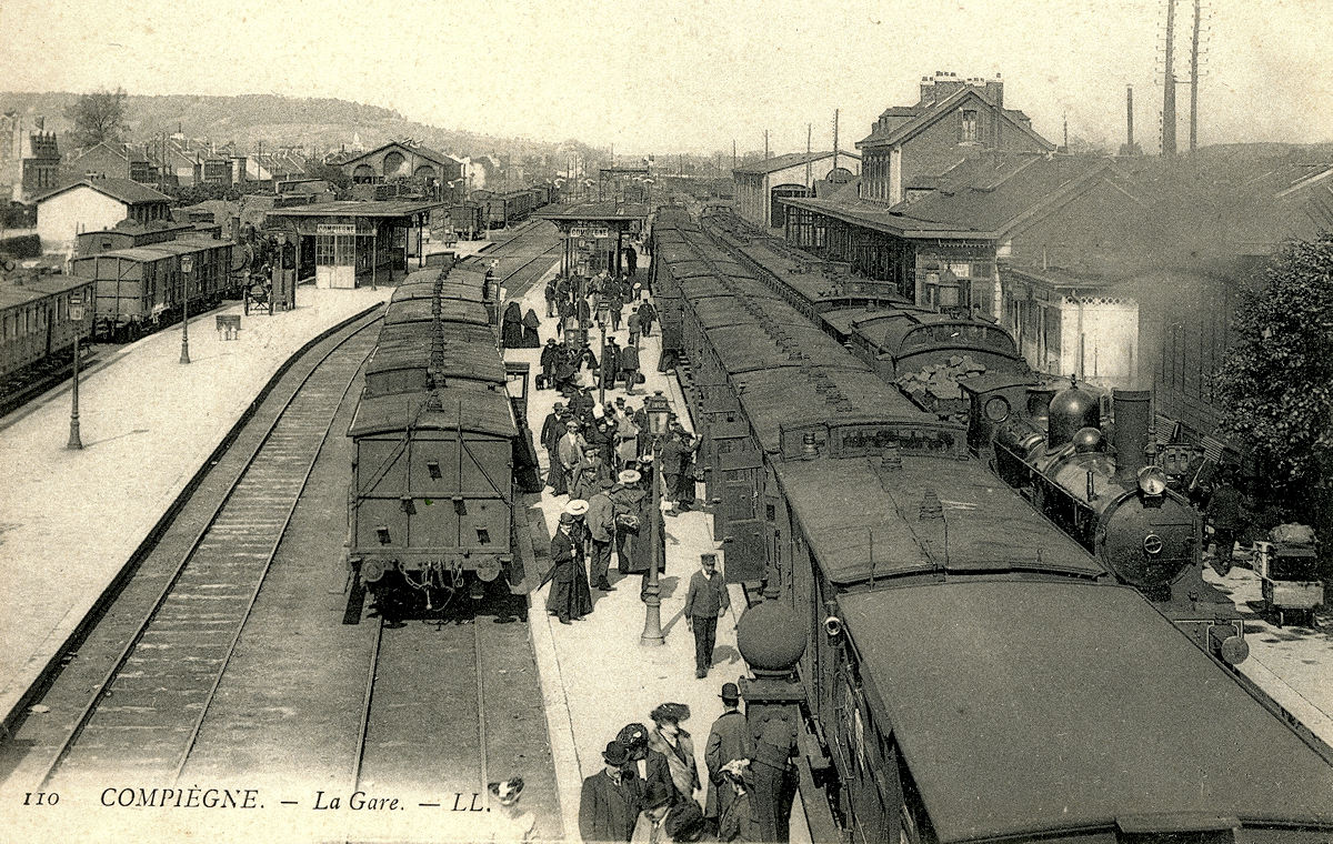 GARE DE COMPIÈGNE
