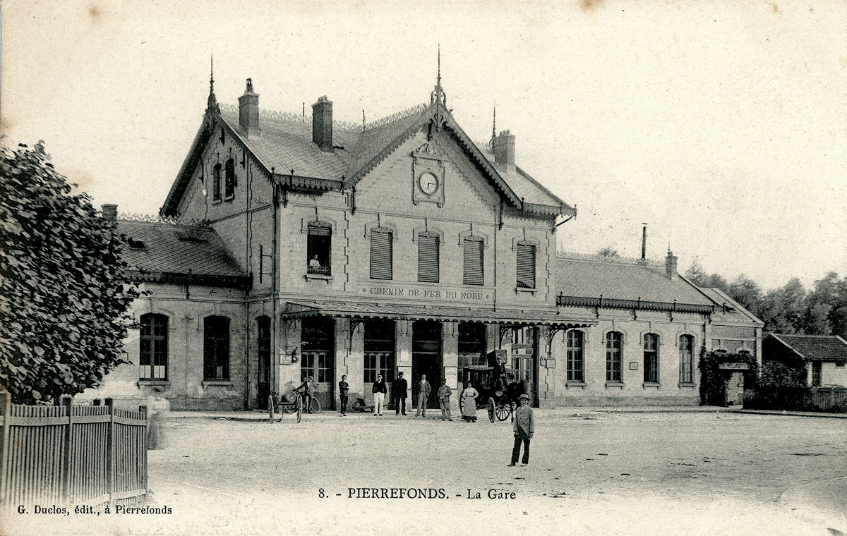 GARE DE PIERREFONDS