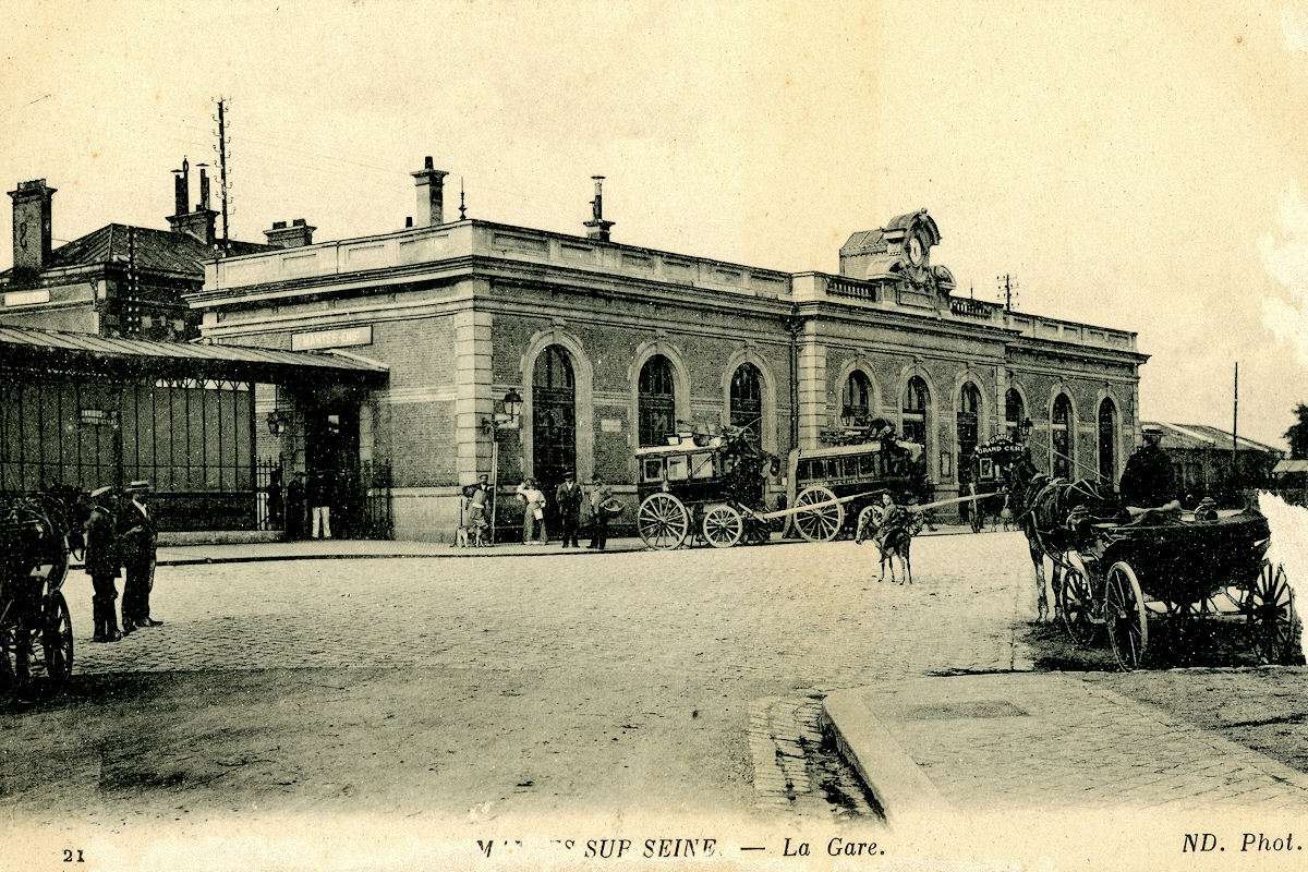 BÂTIMENT DE VOYAGEURS DE MANTES