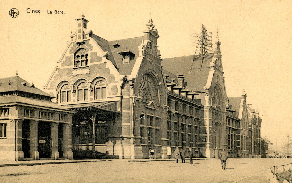 CINEY • BÂTIMENT VOYAGEURS