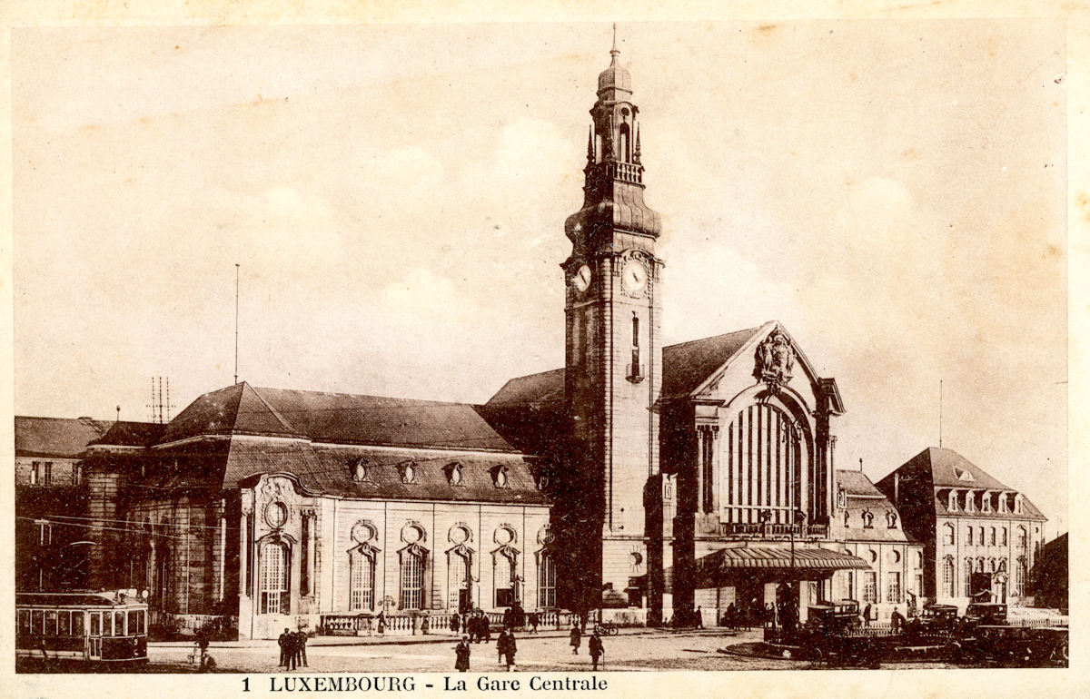 LUXEMBOURG • BÂTIMENT VOYAGEURS