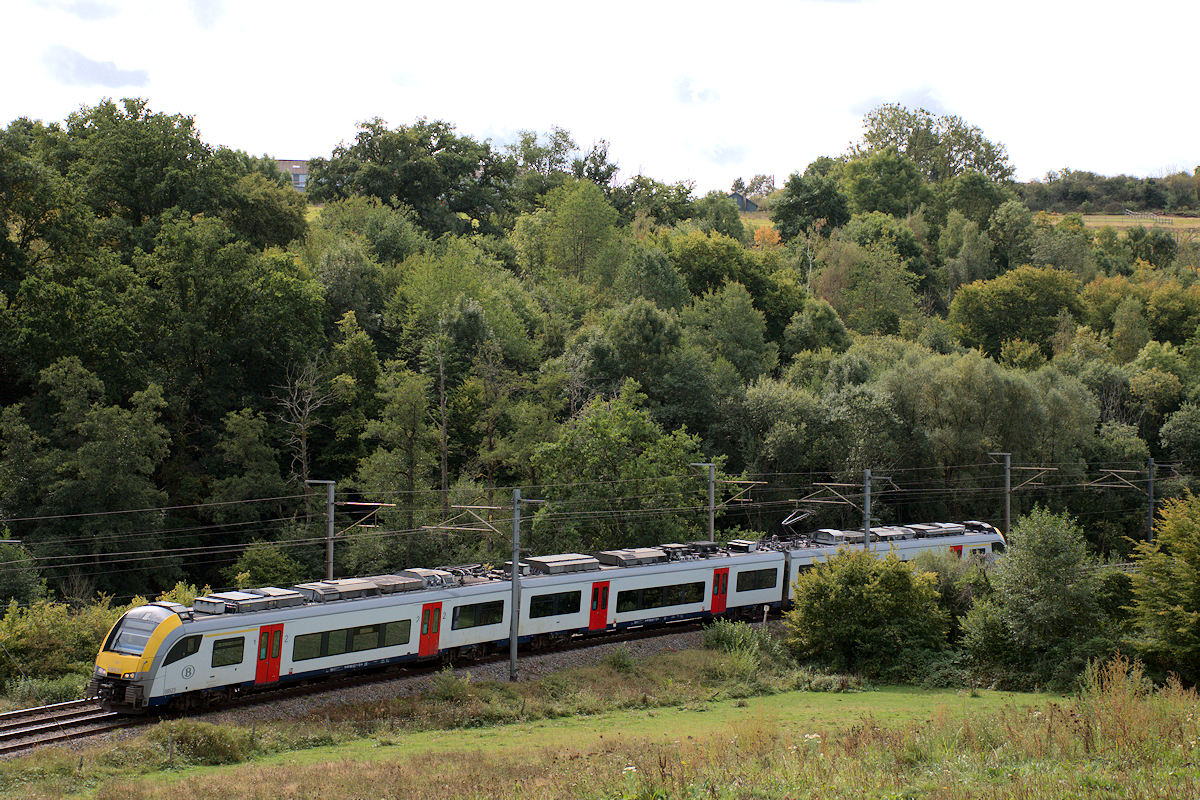 SÉRIE AM08 SNCB • AM 08523