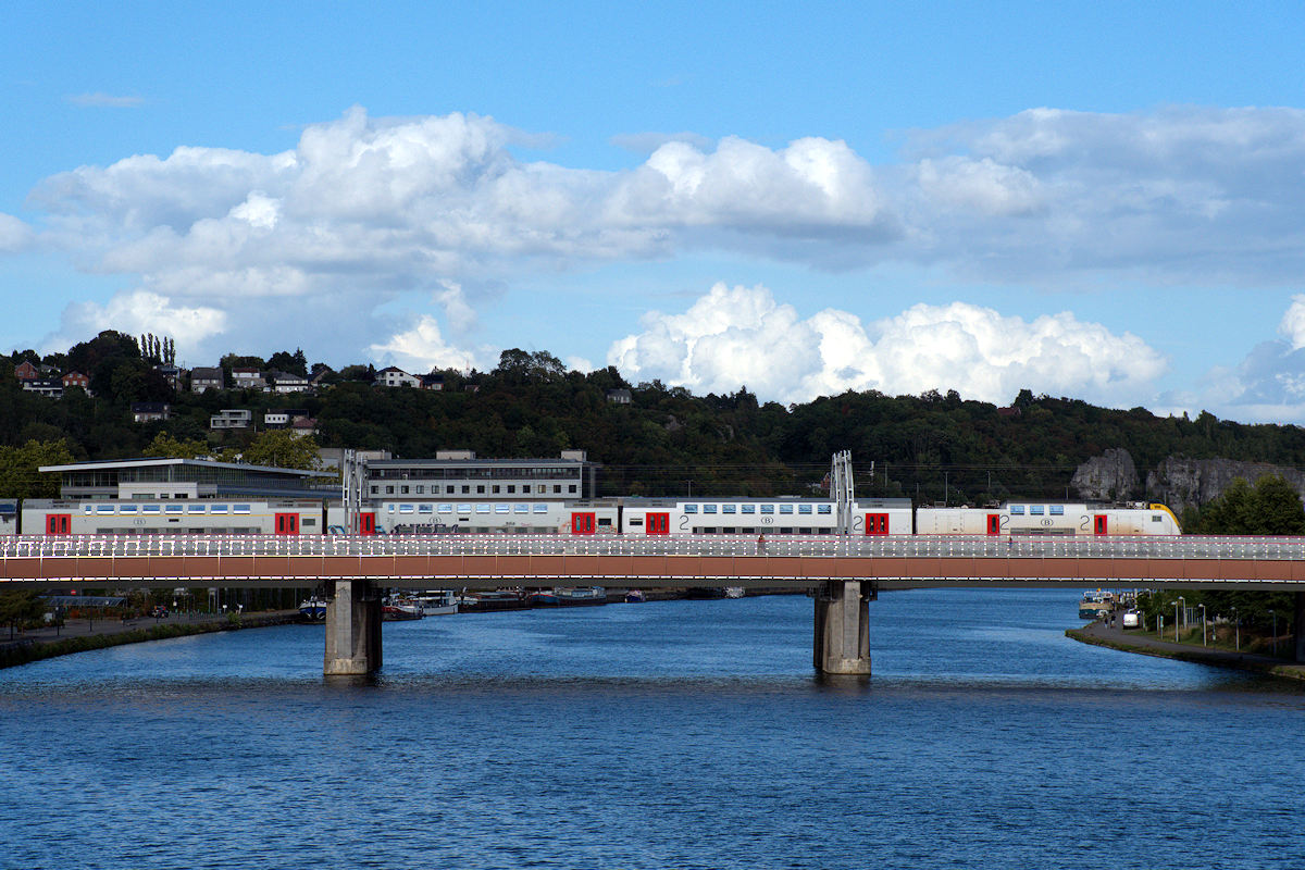 VOITURE PILOTE M7 Bmx SNCB