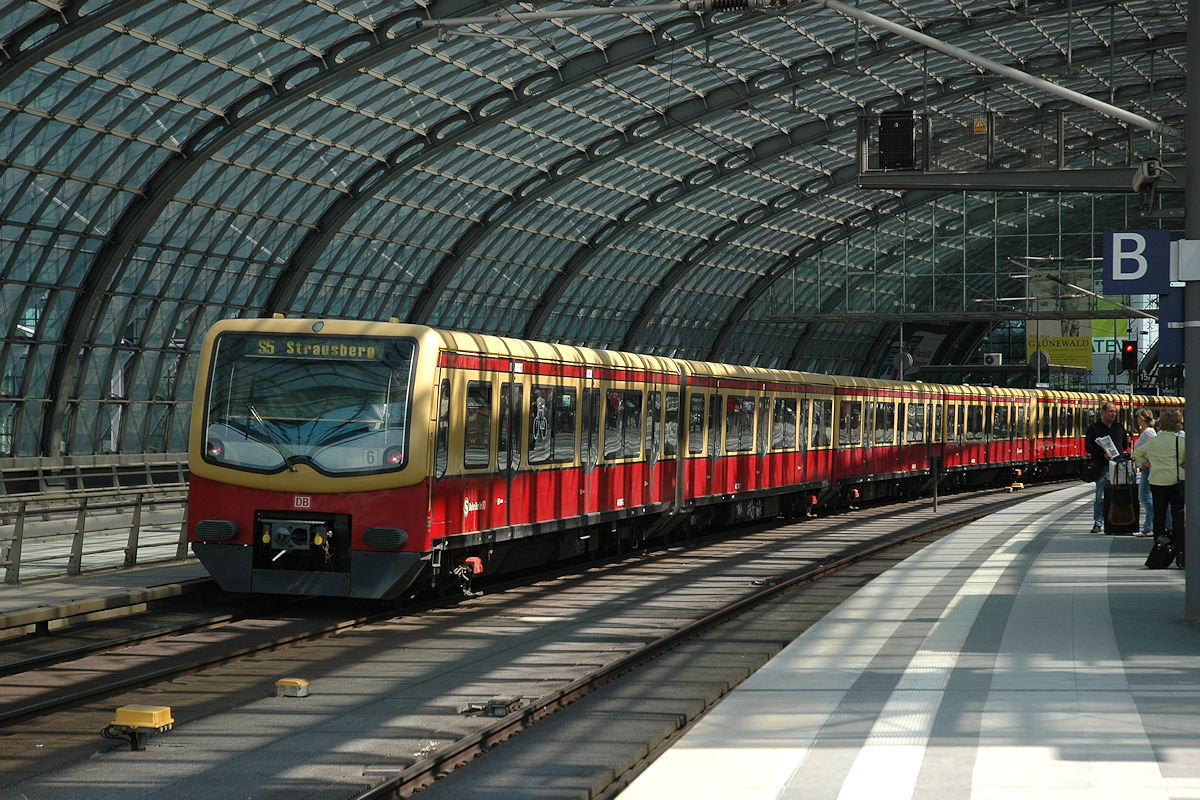 S-BAHN CLASS 481