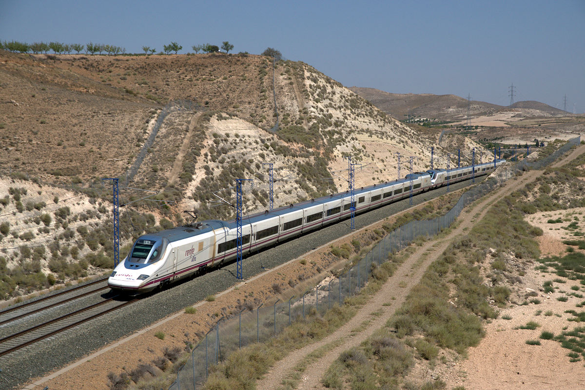 RENFE SÉRIE 102-112