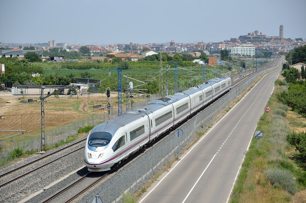 AVE 03142 BARCELONA-SANTS - MADRID-PUERTA DE ATOCHA