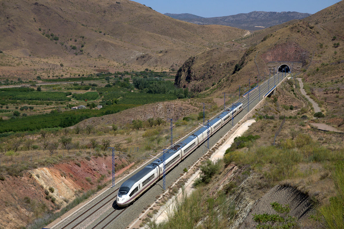 RENFE SÉRIE 103