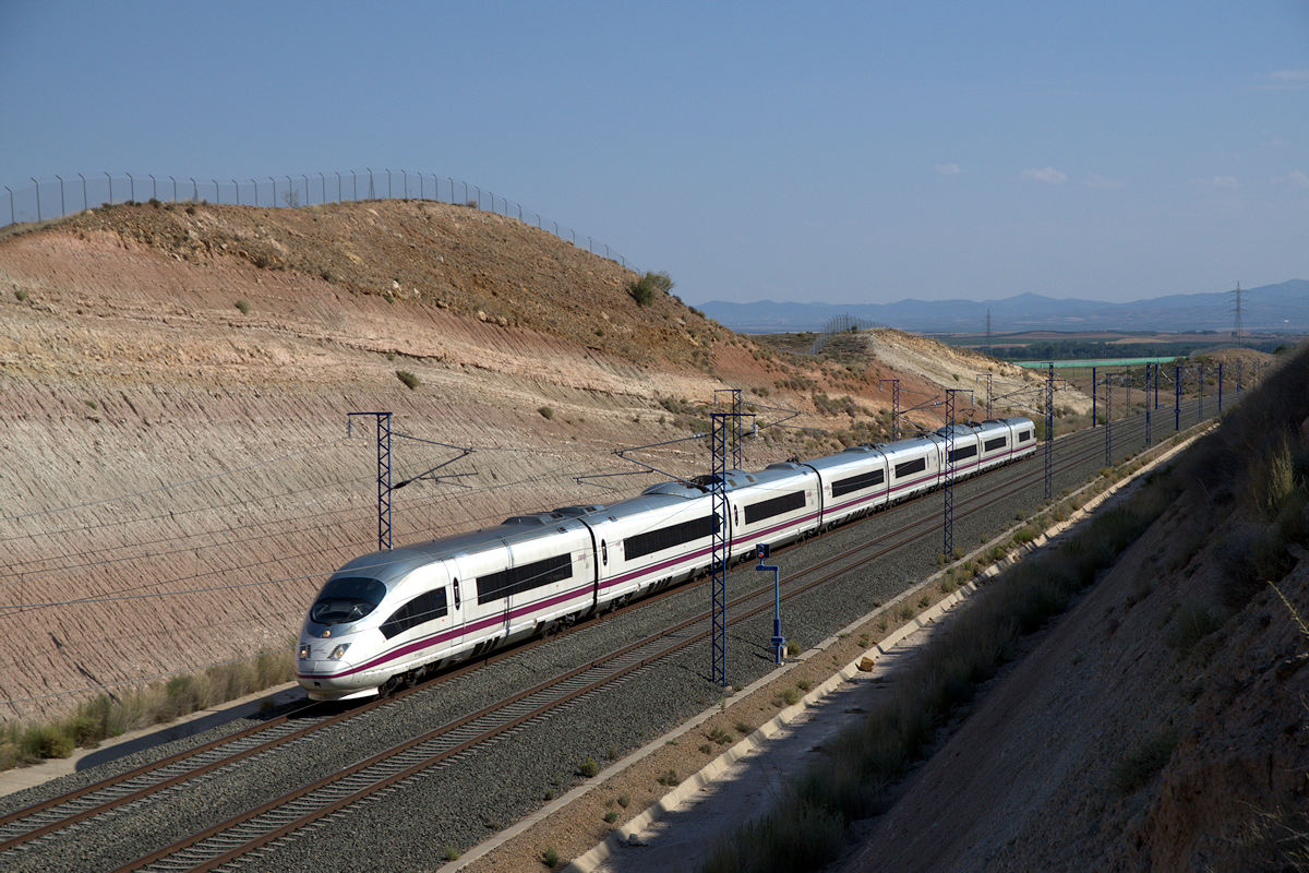 RENFE SÉRIE 103