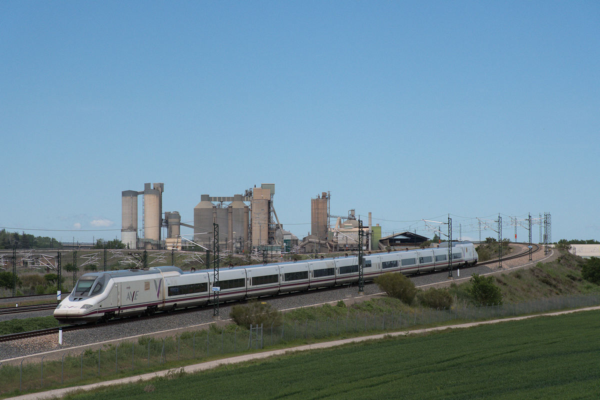 SÉRIE 112 RENFE • AVE 05101 VALÈNCIA JOAQUÍN SOROLLA > LEÓN