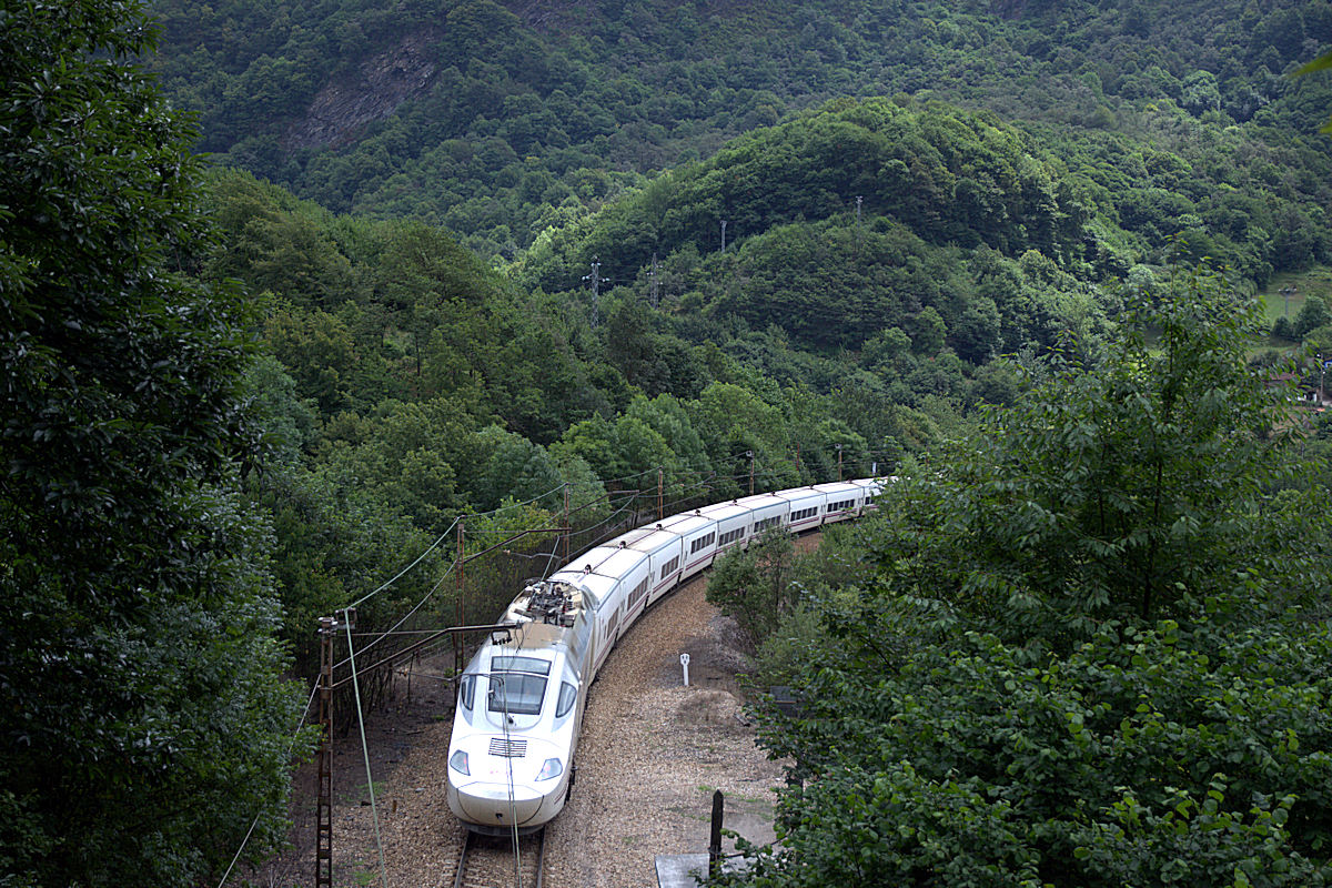 RENFE SÉRIE 130