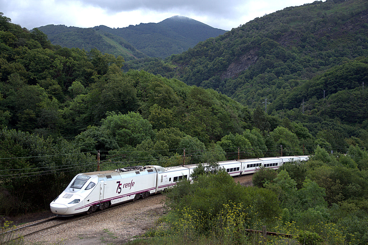 RENFE SÉRIE 130