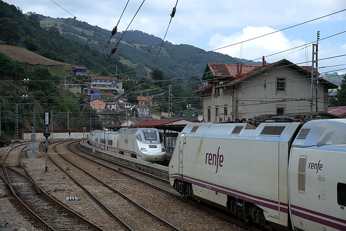 RENFE SÉRIE 130