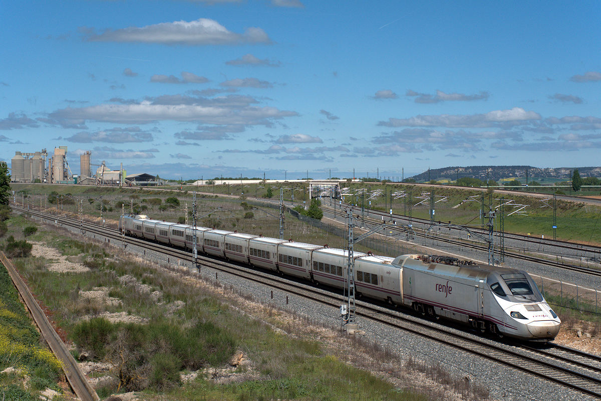 SÉRIE 130 RENFE • ALVIA 00632 BARCELONA-SANTS > SALAMANCA