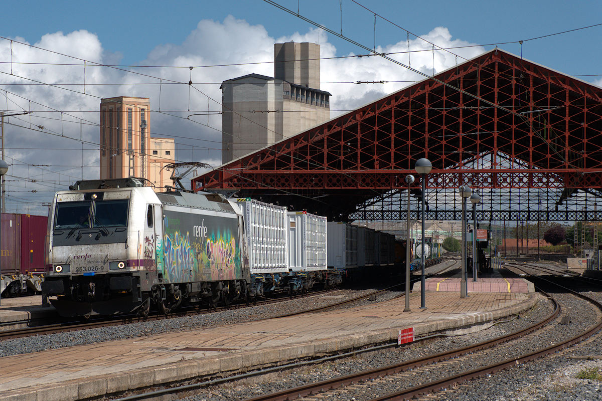 SÉRIE 253 RENFE MERCANCÍAS • 253-026-9