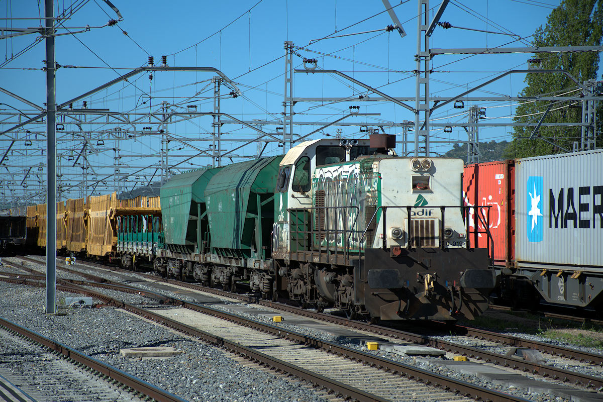 SÉRIE 310 ADIF • 310-019-5