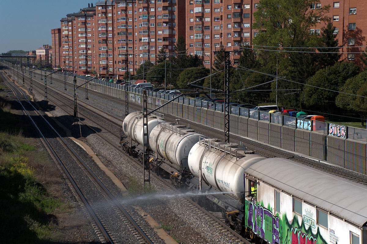 SÉRIE 319 CONTINENTAL RAIL • 319-318-2