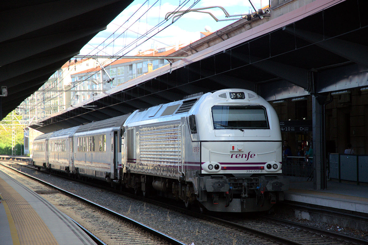 RENFE SÉRIE 334 • 334-002-3