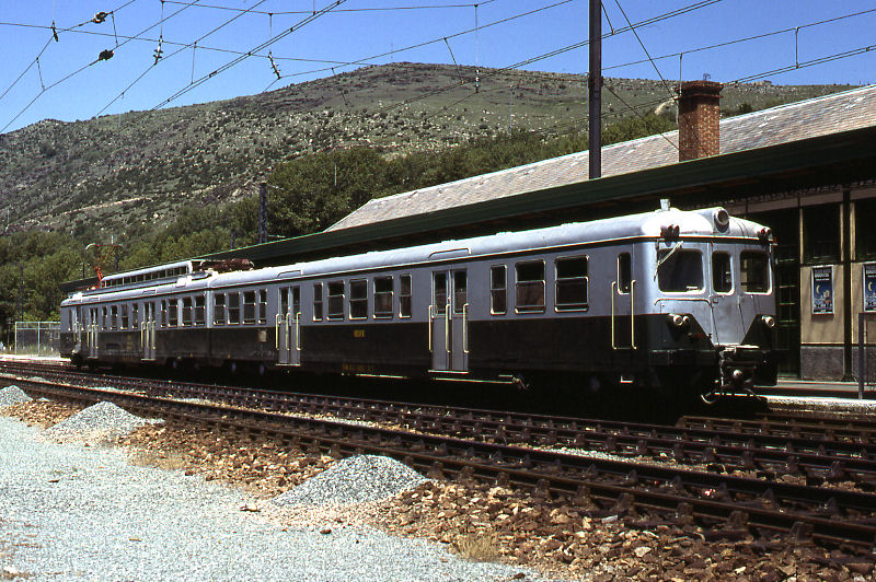 RENFE SÉRIE 436 • BARCELONA•LA TOUR DE CAROL-ENVEITG