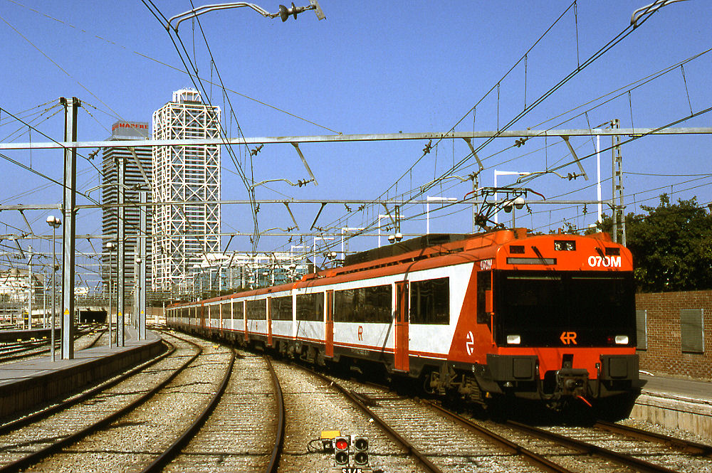 RENFE SÉRIE 440