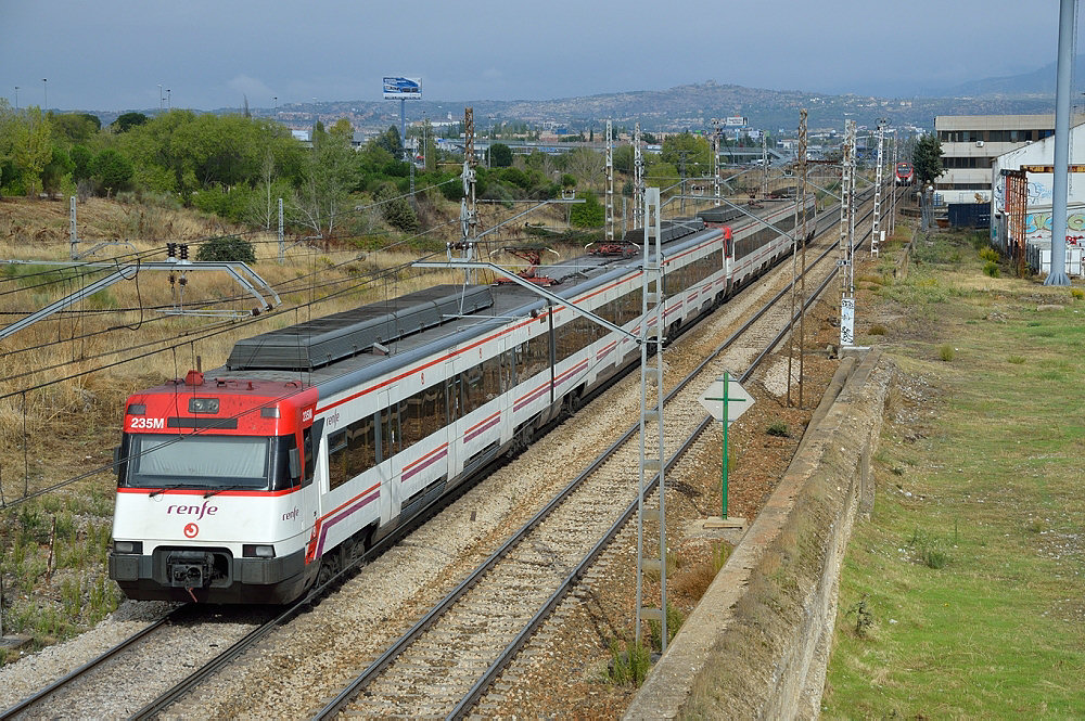 RENFE SÉRIE 446