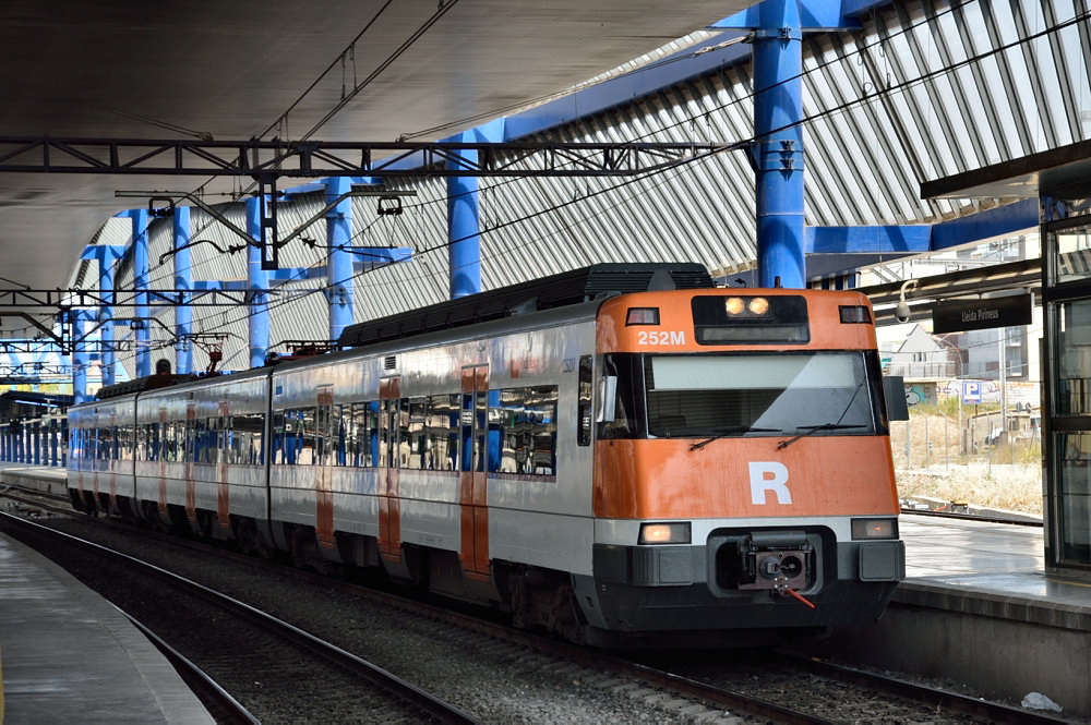 REGIONAL 15623 L'HOSPITALET DE LLOBREGAT - LLEIDA