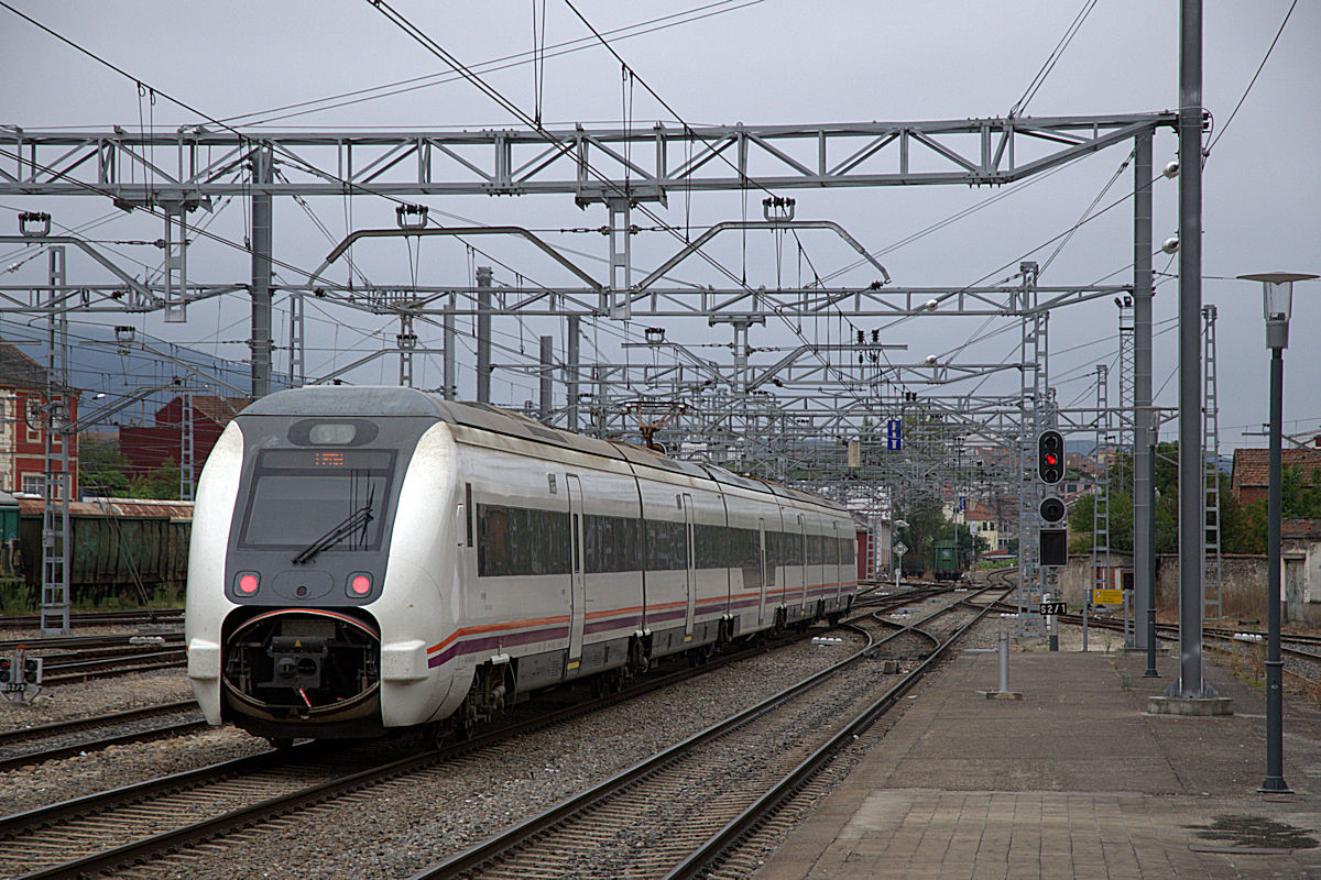 RENFE SÉRIE 449 • 96-71-9-449-506-5