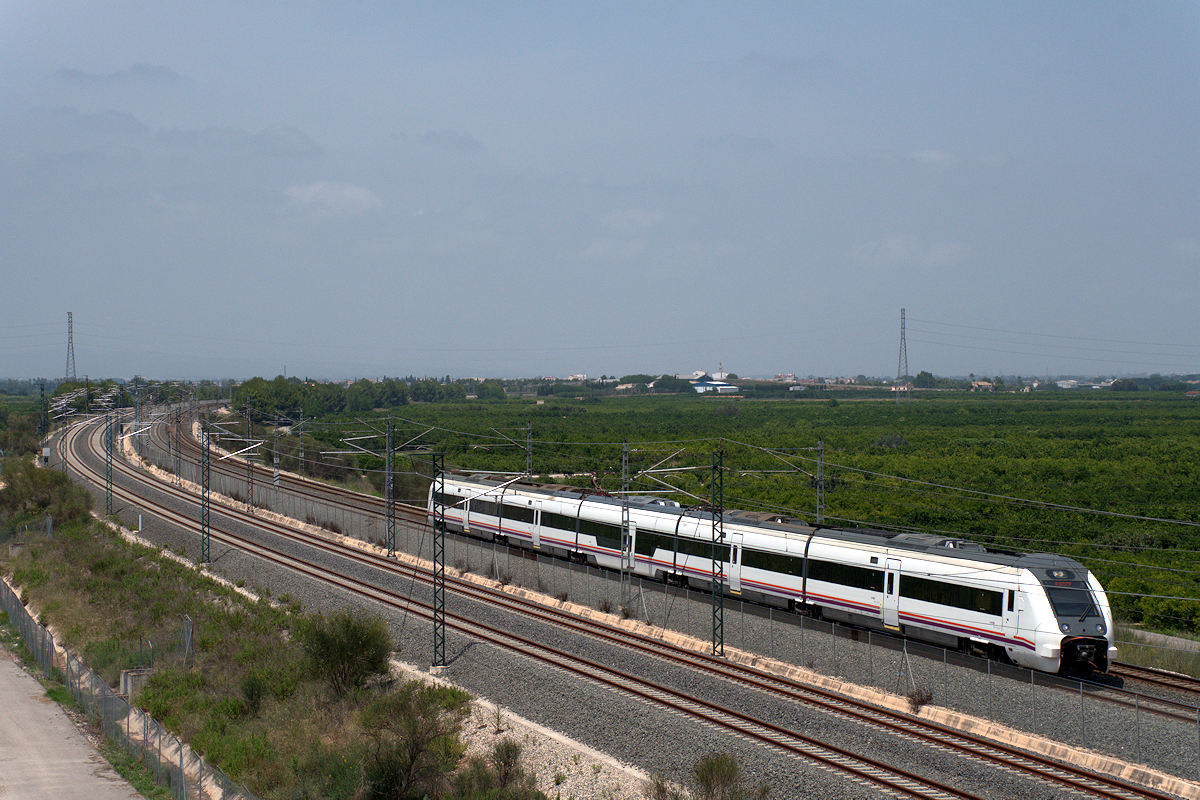 SÉRIE 449 RENFE • 6-449-543-8/9-449-043-9