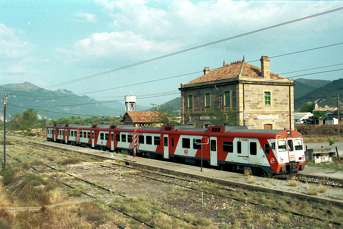 RENFE SÉRIE 592 9-592-041-8 + 7-592-029-3 + 9-592-042-6