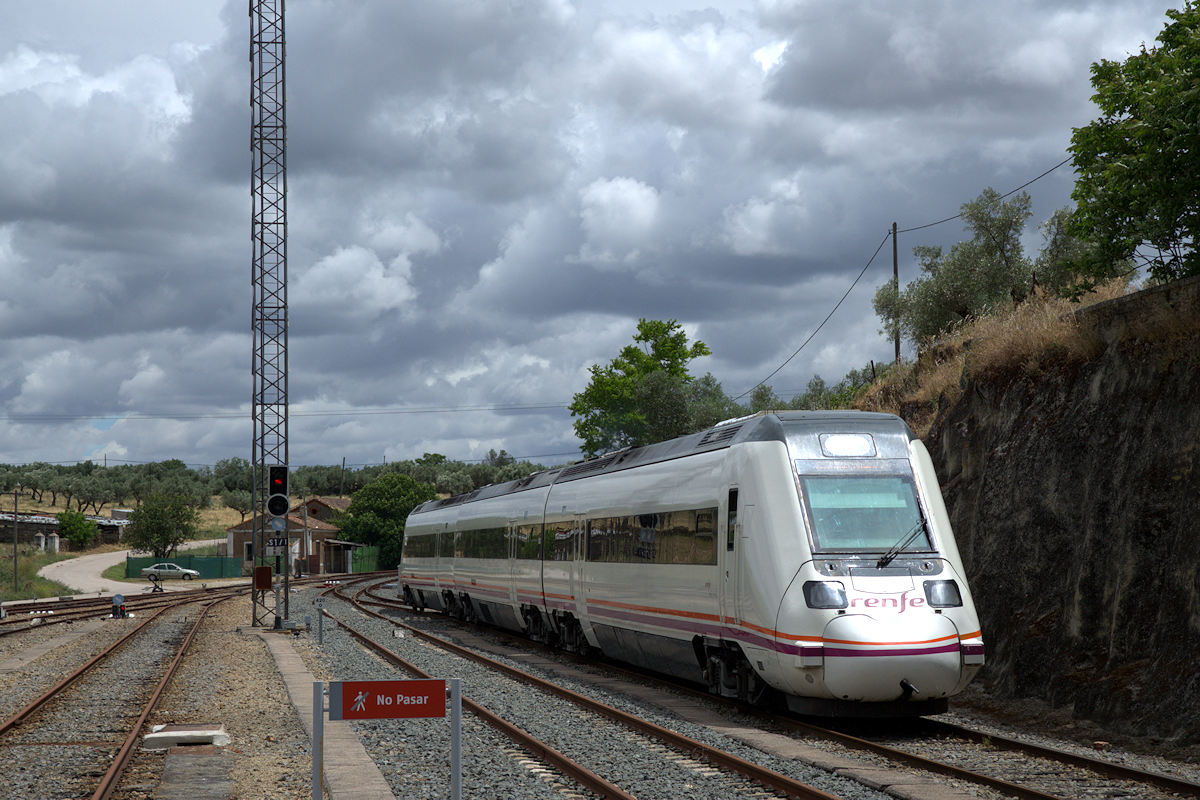 RENFE SÉRIE 598