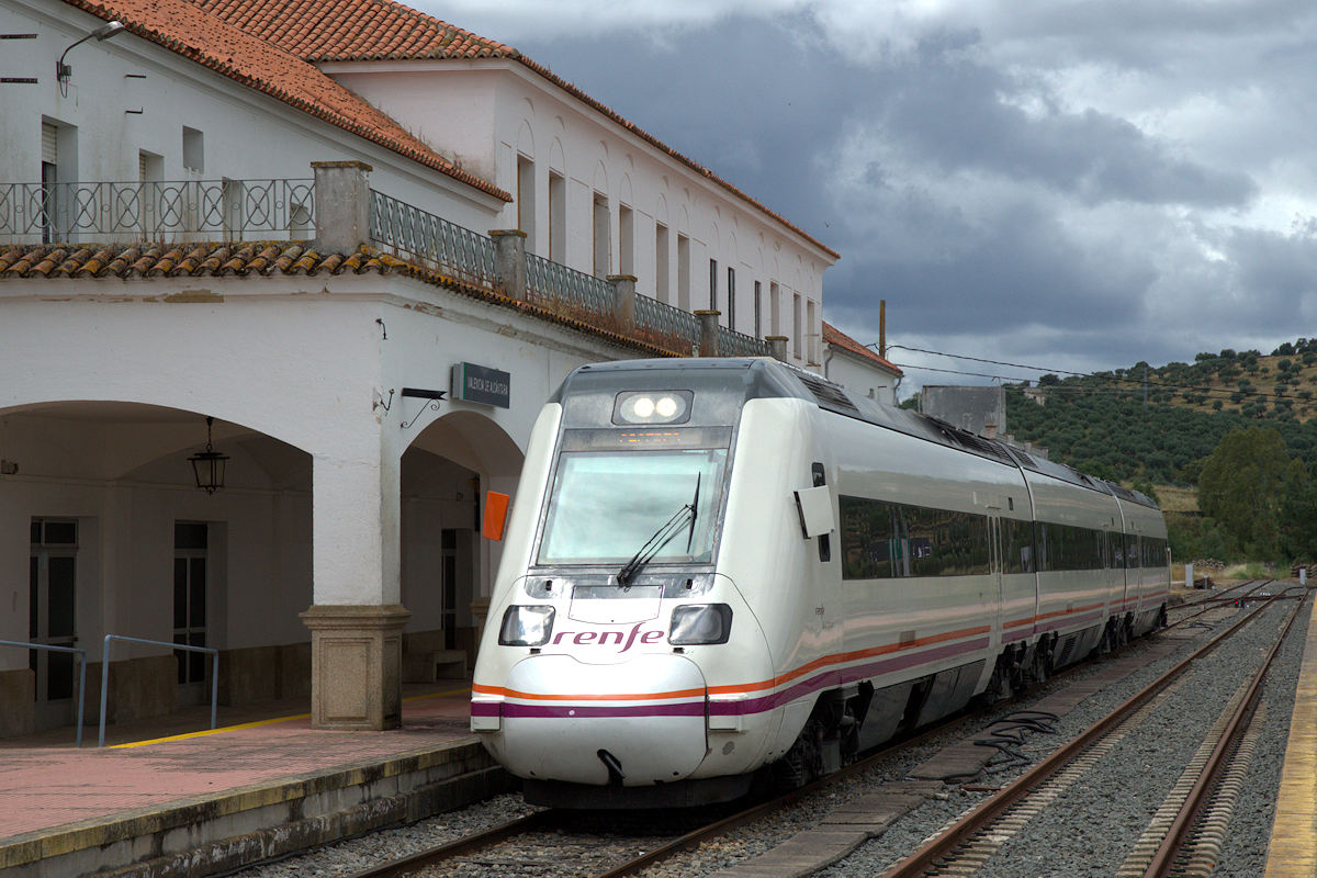 RENFE SÉRIE 598