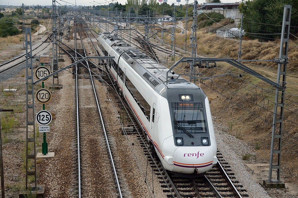 RENFE SÉRIE 599