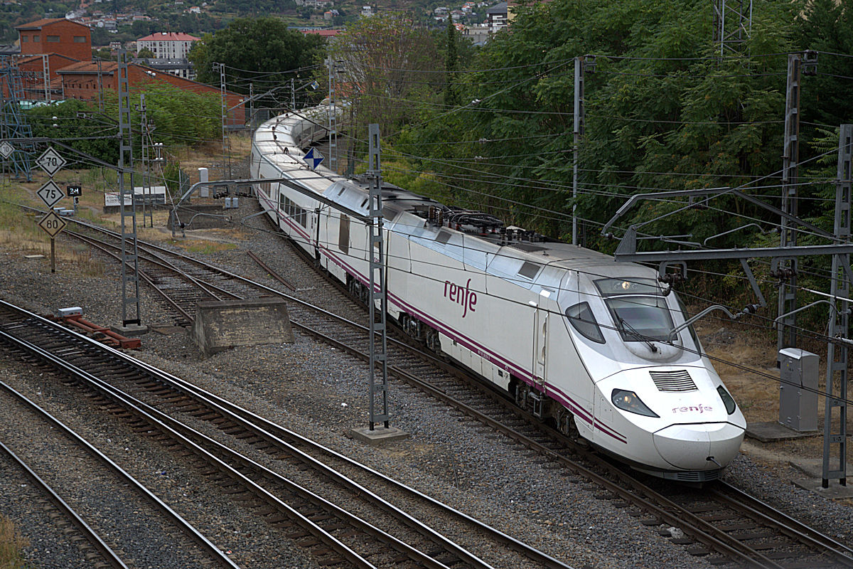 RENFE SÉRIE 730 • RAME 19 • 730-074-2