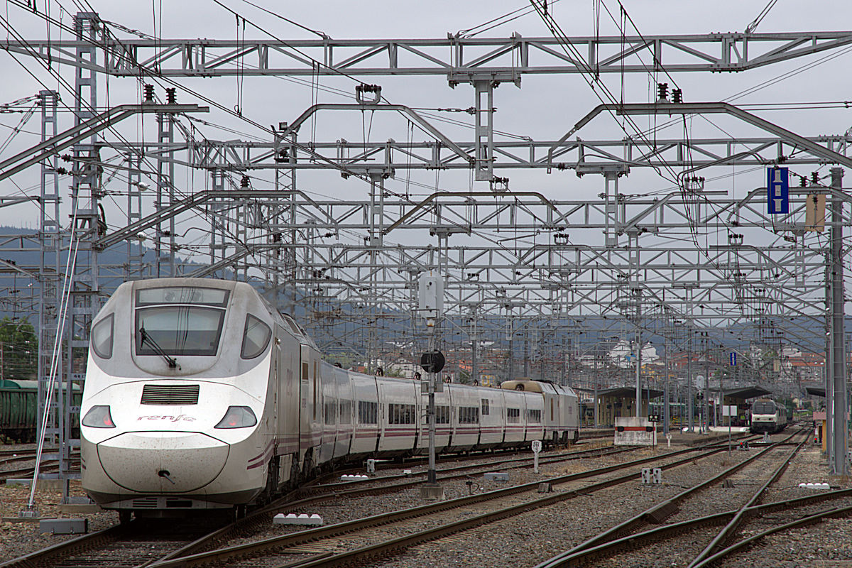 RENFE SÉRIE 730 • 730-015-1