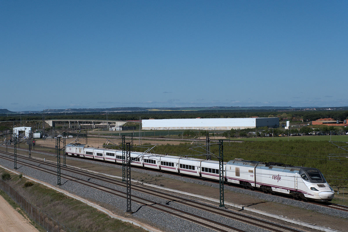 SÉRIE 114 RENFE • ALVIA 04142 SANTANDER > ALICANTE/ALACANT