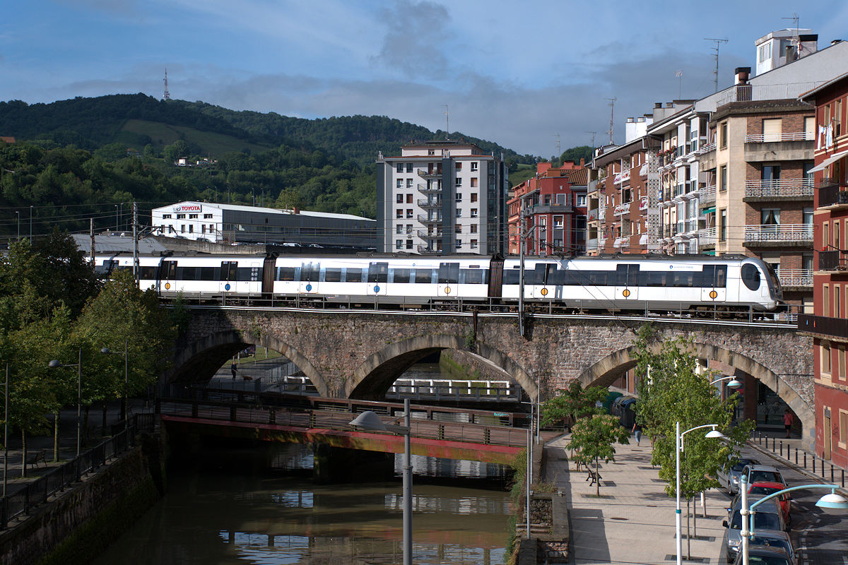 SÉRIE 900 EUSKOTREN • 928 « SONDIKA »
