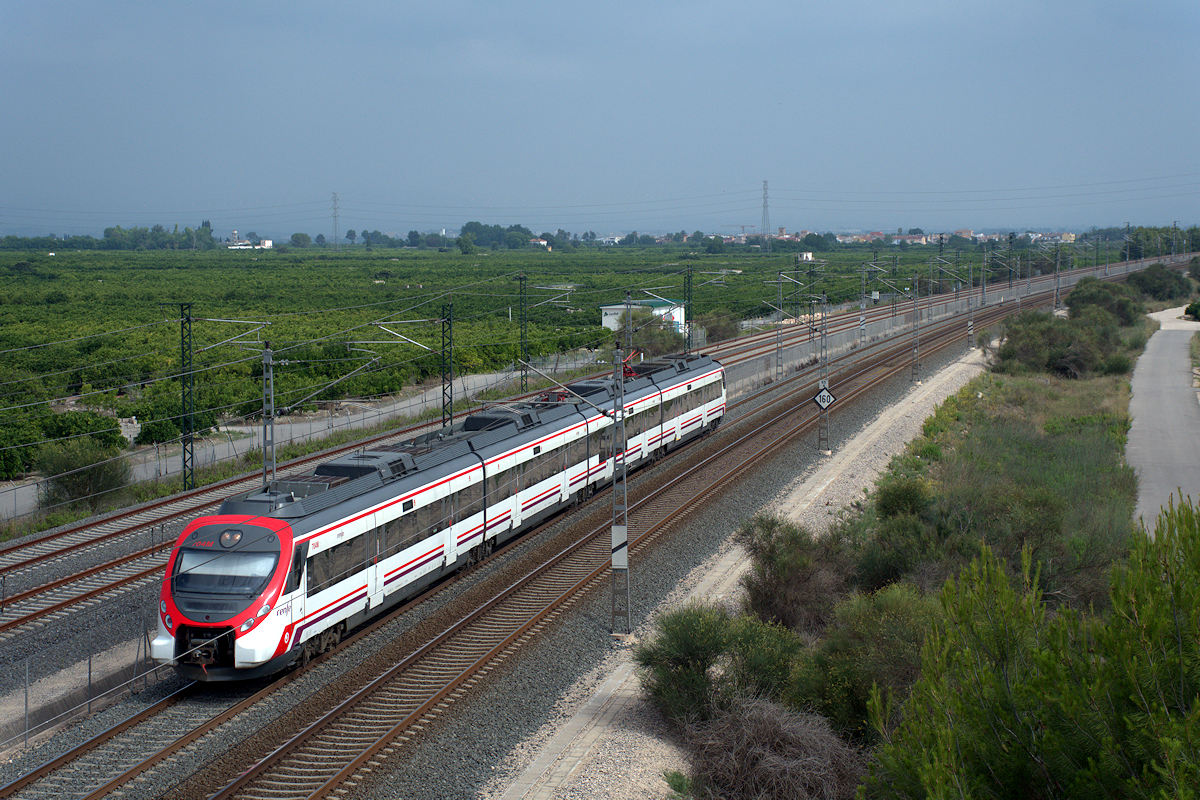 SÉRIE 464 « CIVIA » RENFE • 9-464-704-6/9-464-204-7